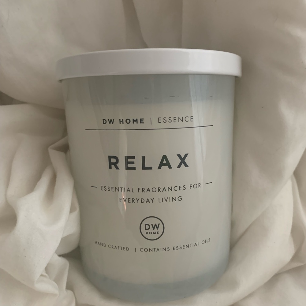 DW Home (Winners Brand) Scented candle